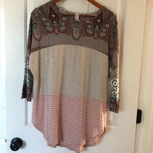 Alison Grace Boutique Top Size Largr